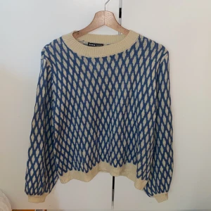 mönstrad tröja - Aldrig använd 