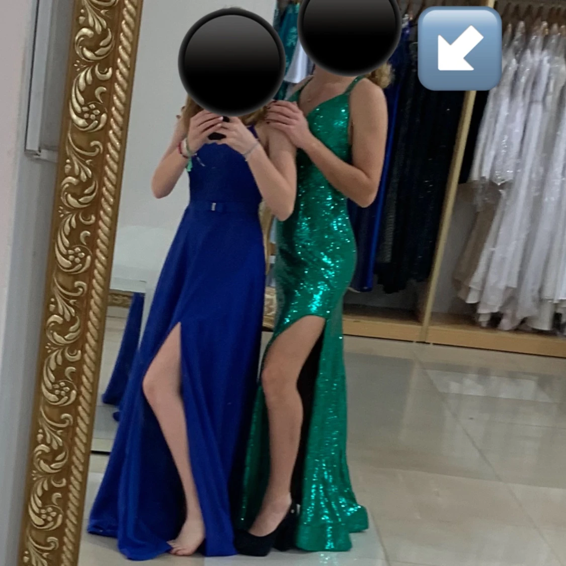 Glittrig balklänning 