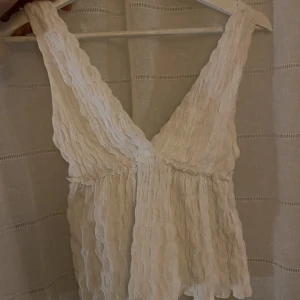 Pull&bear - Gullig topp från pull&bear