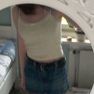Linne  - Fint linne som jag inte använder längre, ganska ny köpte den på brandy Melville❤️bra material