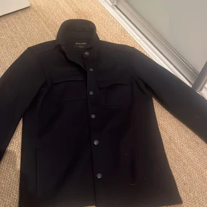 Höst jacka (män) - Bra skick, vinter/höst/vår jacka