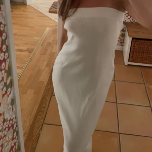 Klänning  - Lxa kläning som använd några gånger. 