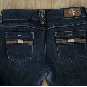 Jeans - Lågmidjade jeans köpta här på plick men va förstora för mog