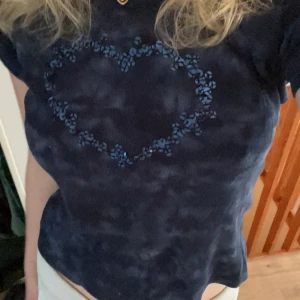 Vintage t-shirt - Vintage hippie t-shirt köpt på second hand, nästan aldrig använd