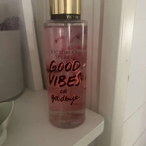 Oanvänd vs parfym  - oanvänd vs parfym från deras gamla collektion från 2019.