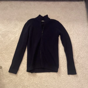 dressman fullzip - Skön o snygg fullzip från Dressman, Storlek