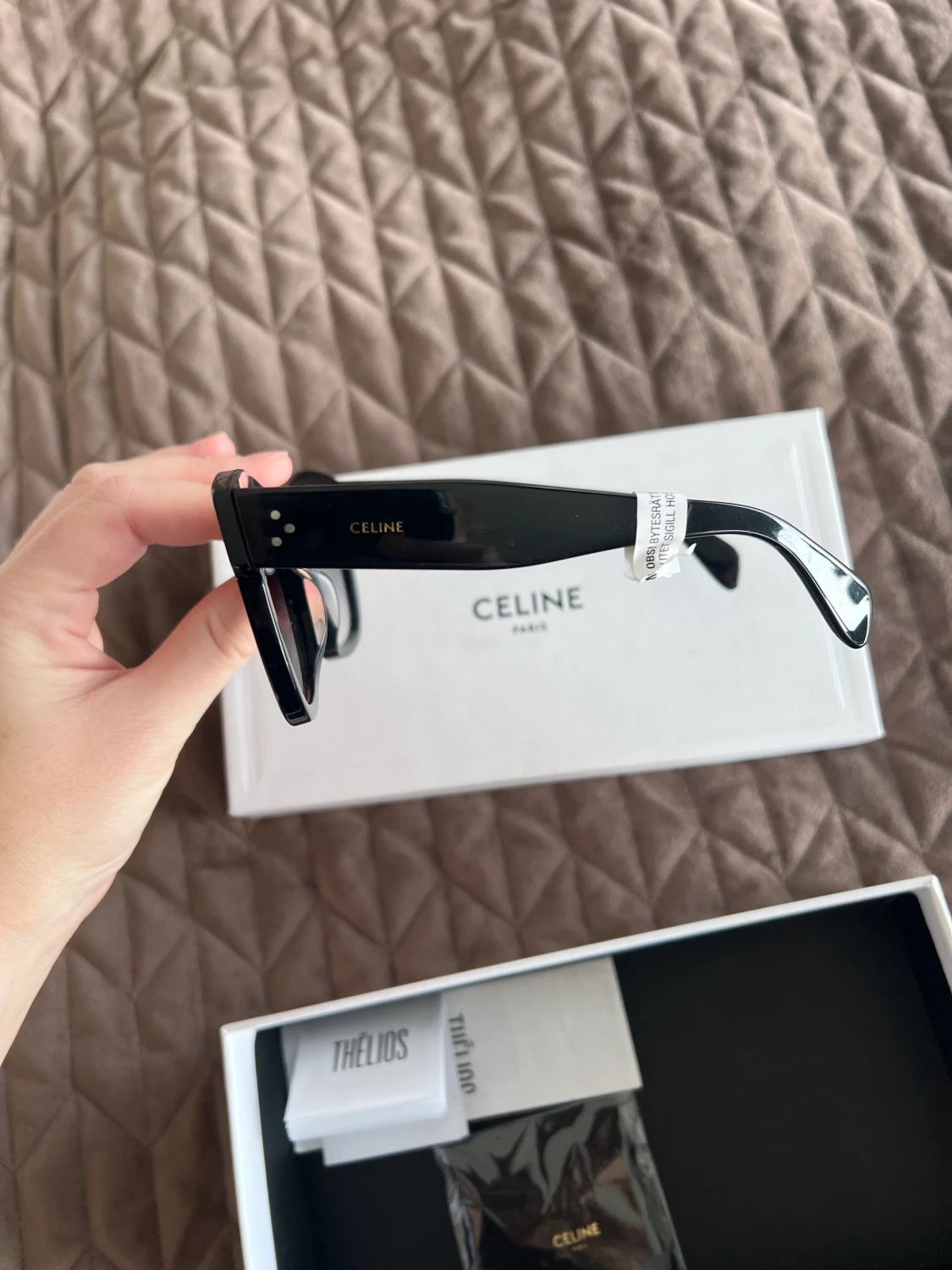 Céline solglasögon  - 90