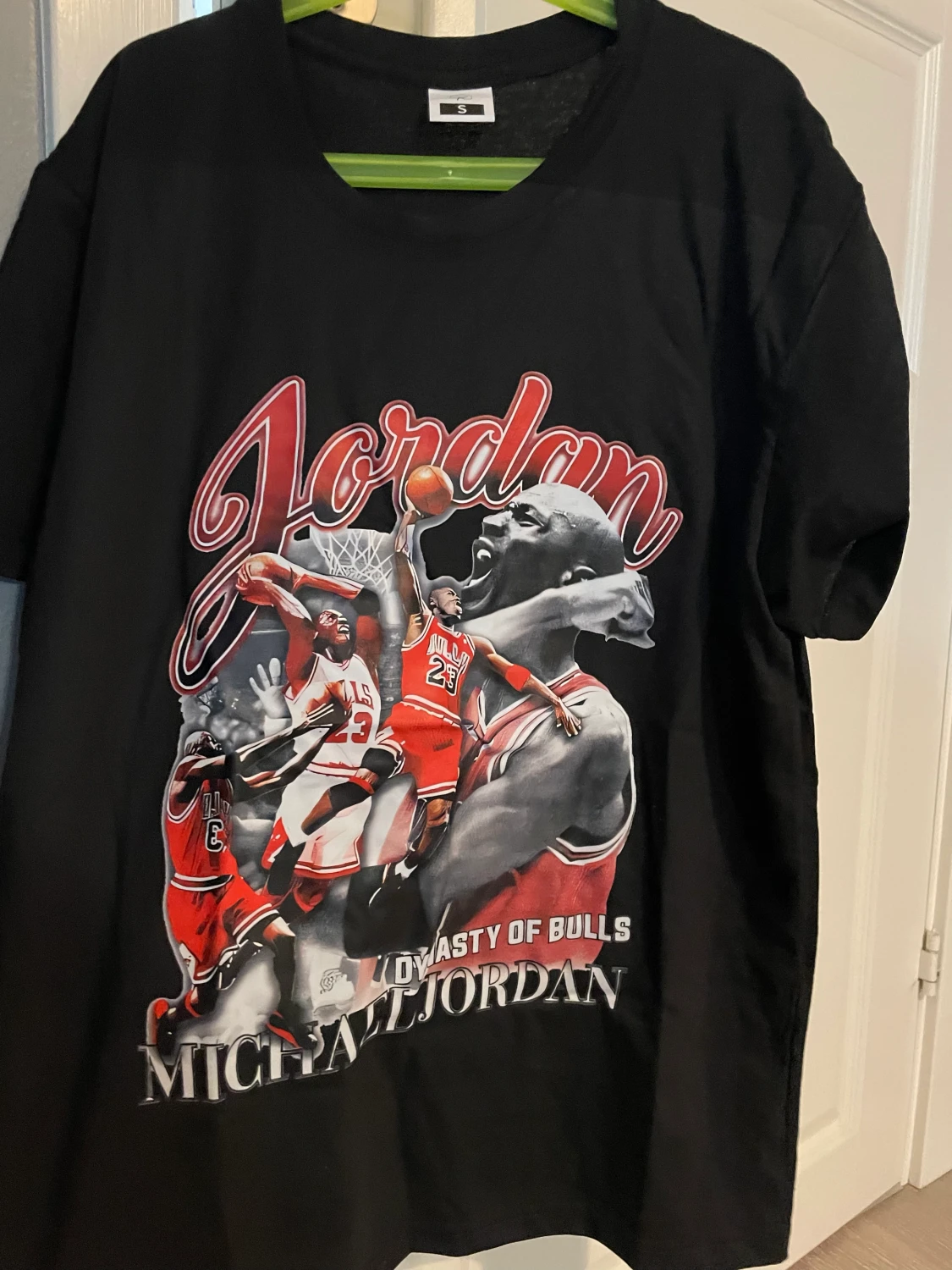 Micheal Jordan graphic tee 