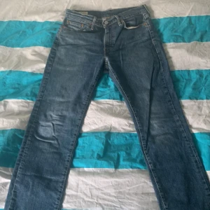 Levis 501 - Jeansen är i bra skick.