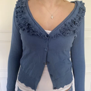 Volang kofta - Volang kofta i bra skick!