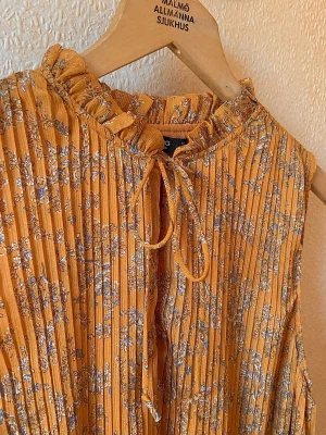 Fairy dress midi dress autumn aesthetic  - Dm for more info! :)