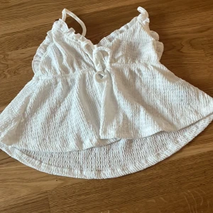 Topp - Vitt linne ifrån shein (aldrig använd)