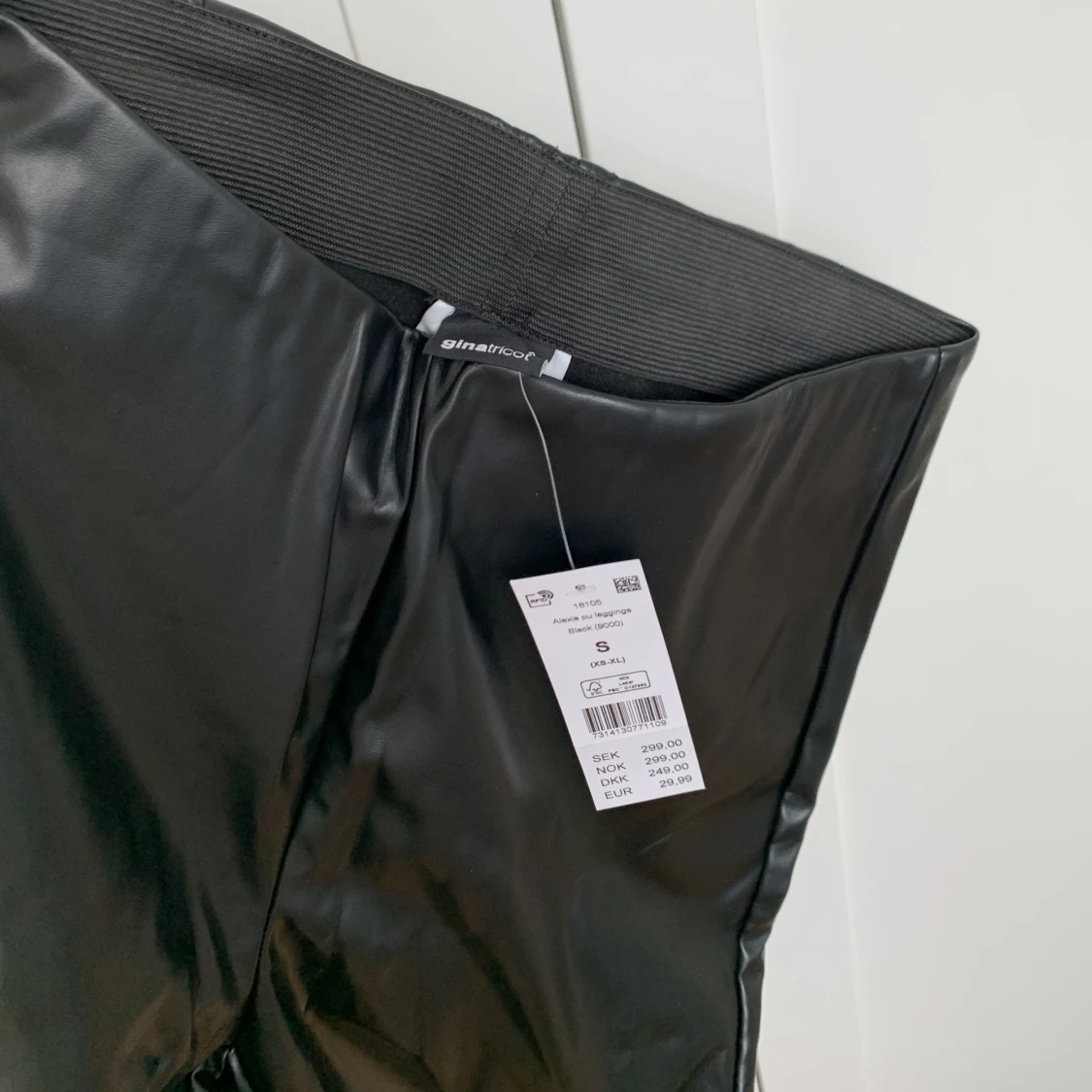 Alexia PU Leggings - 2