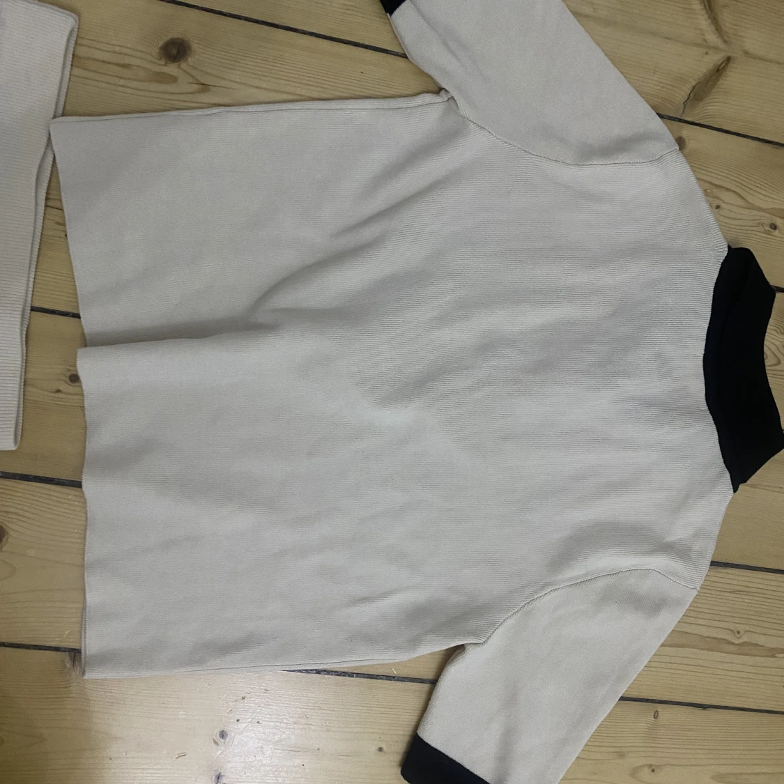 KortTröja helt ny!  - 90