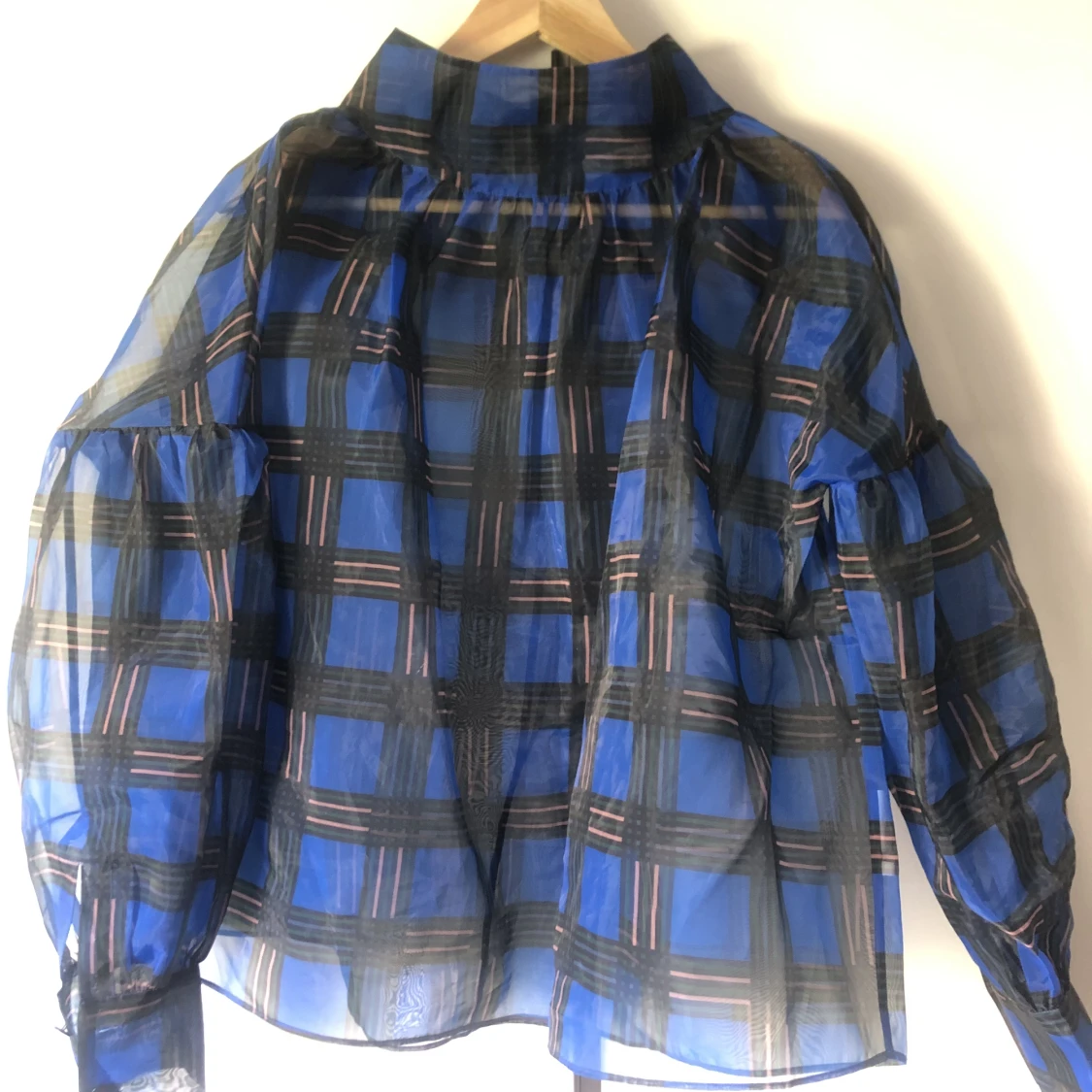 Rutig blus rodebjer - 91