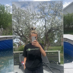 Santa cruz t-shirt  - Snygg santa cruz t-shirt i storlek M 