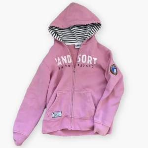 Rosa zip up - COOLASTE lansort zipupen med randigt i luvan!! Passar xs/s❣️har gjort ett drop med liknande plagg för bra priser så checka in min profil!