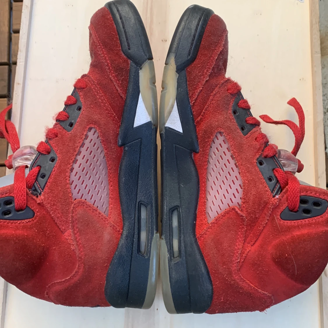 Jordan 5 raging bull - 91