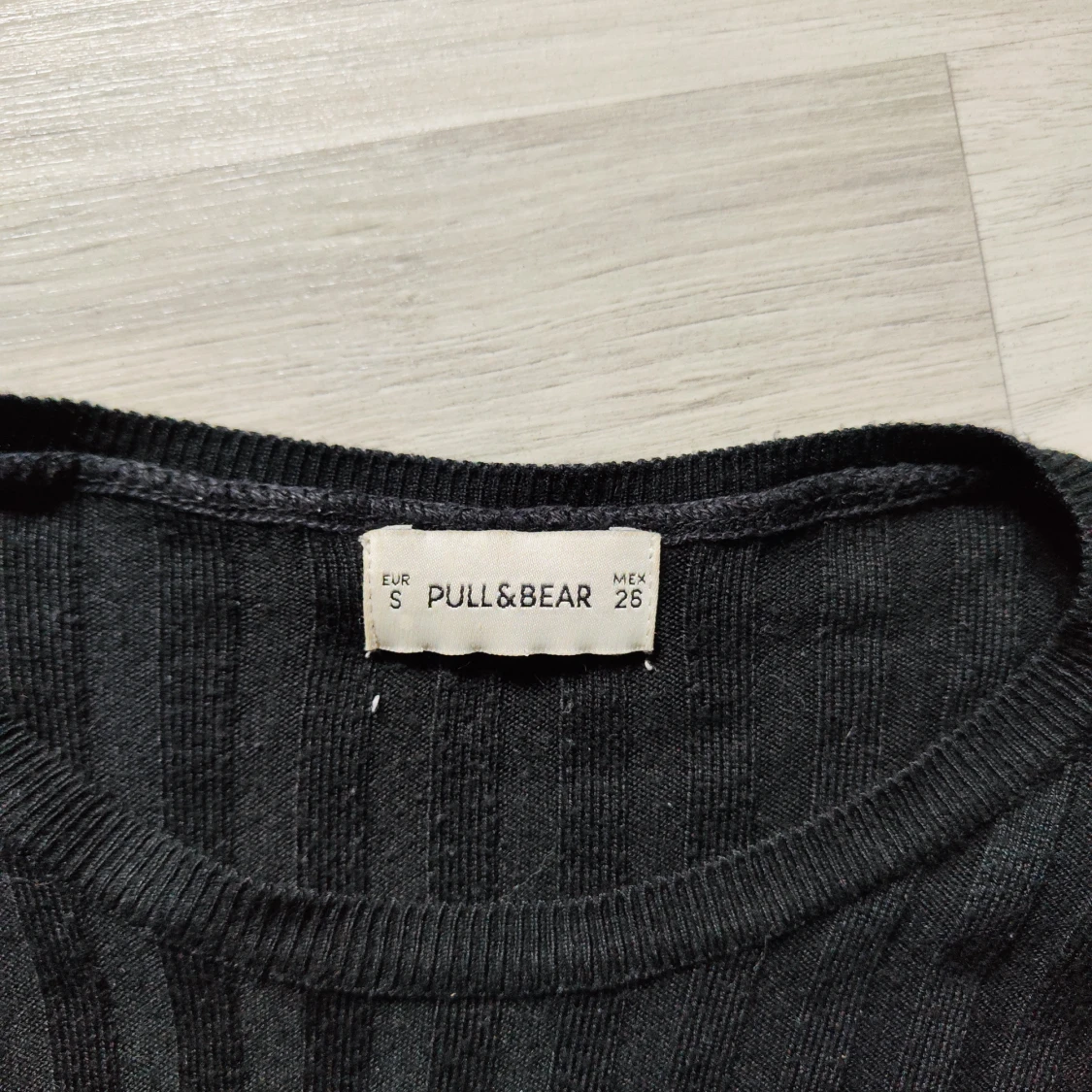 Svart tröja - 90