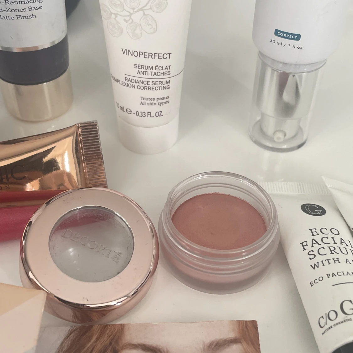 Hudvårdspaket och sminkpaket  - 91