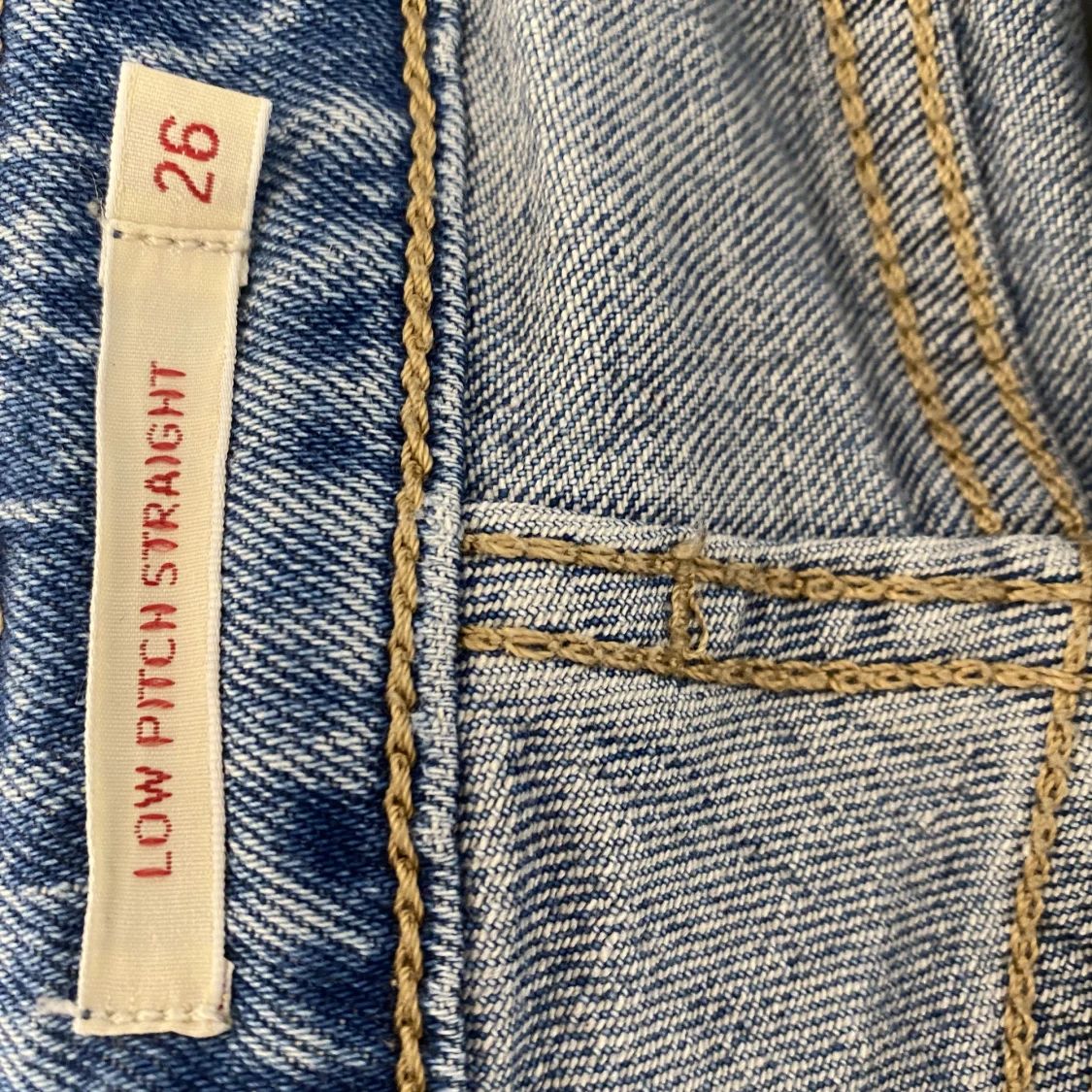 Raka Lågmidjade Levis jeans  - 91
