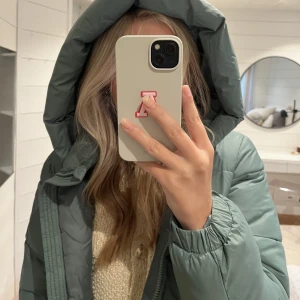 Dunjacka  - Från Vero moda storlek M passar mer en S / M