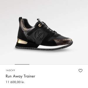 Nya äkta LV sneakers i storlek 36,5. Kommer med kartong, dustbag och extra skosnören. 