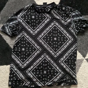 tröja - tröja som inte används längre