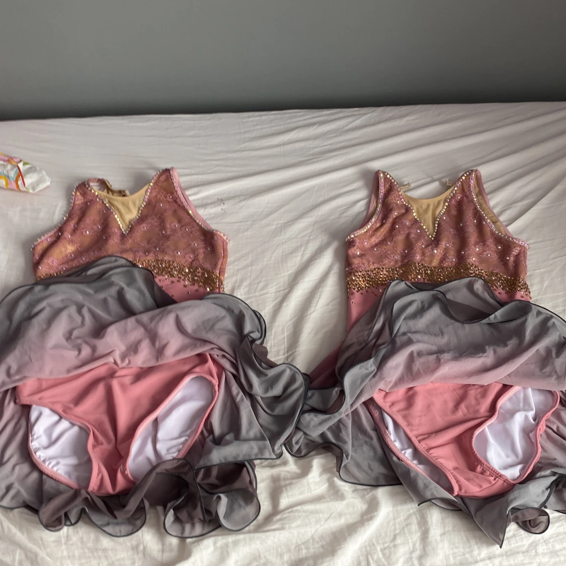 Konståknings dräkter - 90