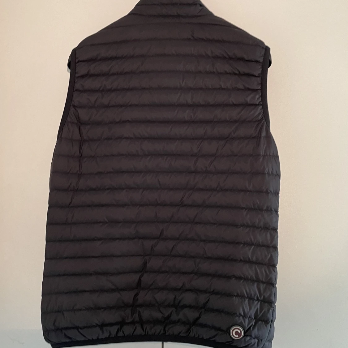 Svart Colmar väst - 90