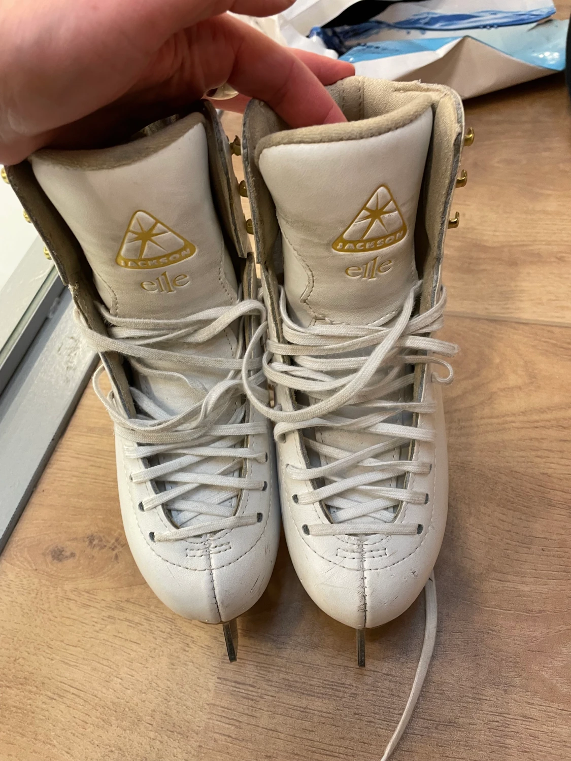 Konståkningsskridskor 