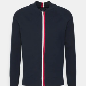 Tommy hilfiger baseball zip global stripe - Helt ny och sjukt bra kvalitet 