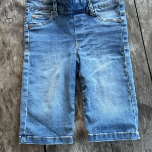 Blå shorts  - Perfekta shorts 