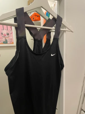 Nike linne - Svart linne från nike i bra skick
