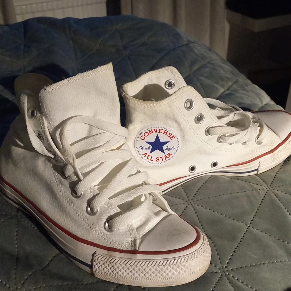 Converse 