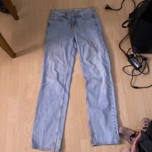 Perfect jeans Gina tricot stl 32