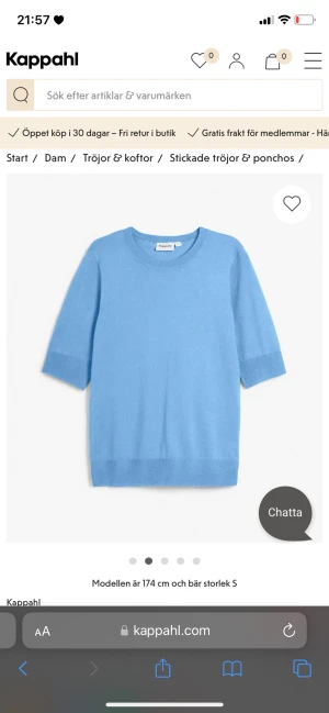 Fin stickad tröja - Används knappt då jag inte gillar att ha så mycket färg på mina tröjor, knappt använd ny pris 349kr💗