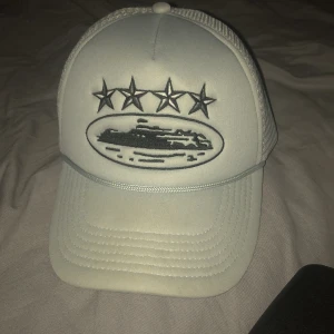 Corteiz trucker keps - Corteiz keps i nytt skick. Priset är förhandlingsbart 
