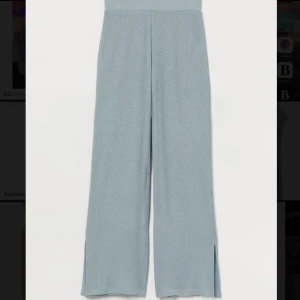 Byxor - Mycket sköna stickade byxor med slits