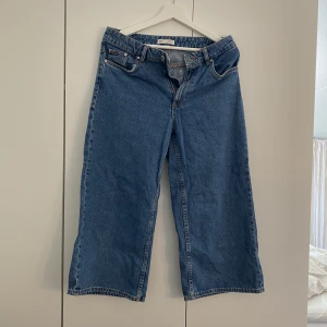 3/4 jeans - 3/4 jeans från zara i storlek 38.