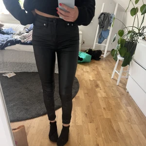 Skinn byxor  - Skinn byxor från lager 157