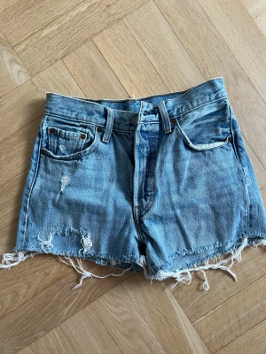 Levis shorts  - Snygga