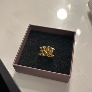 Edblad smycken bytes!!! - Nån som vill byta dessa mot silvriga?🥰 Ringen är i storlek 17.50❣️❣️