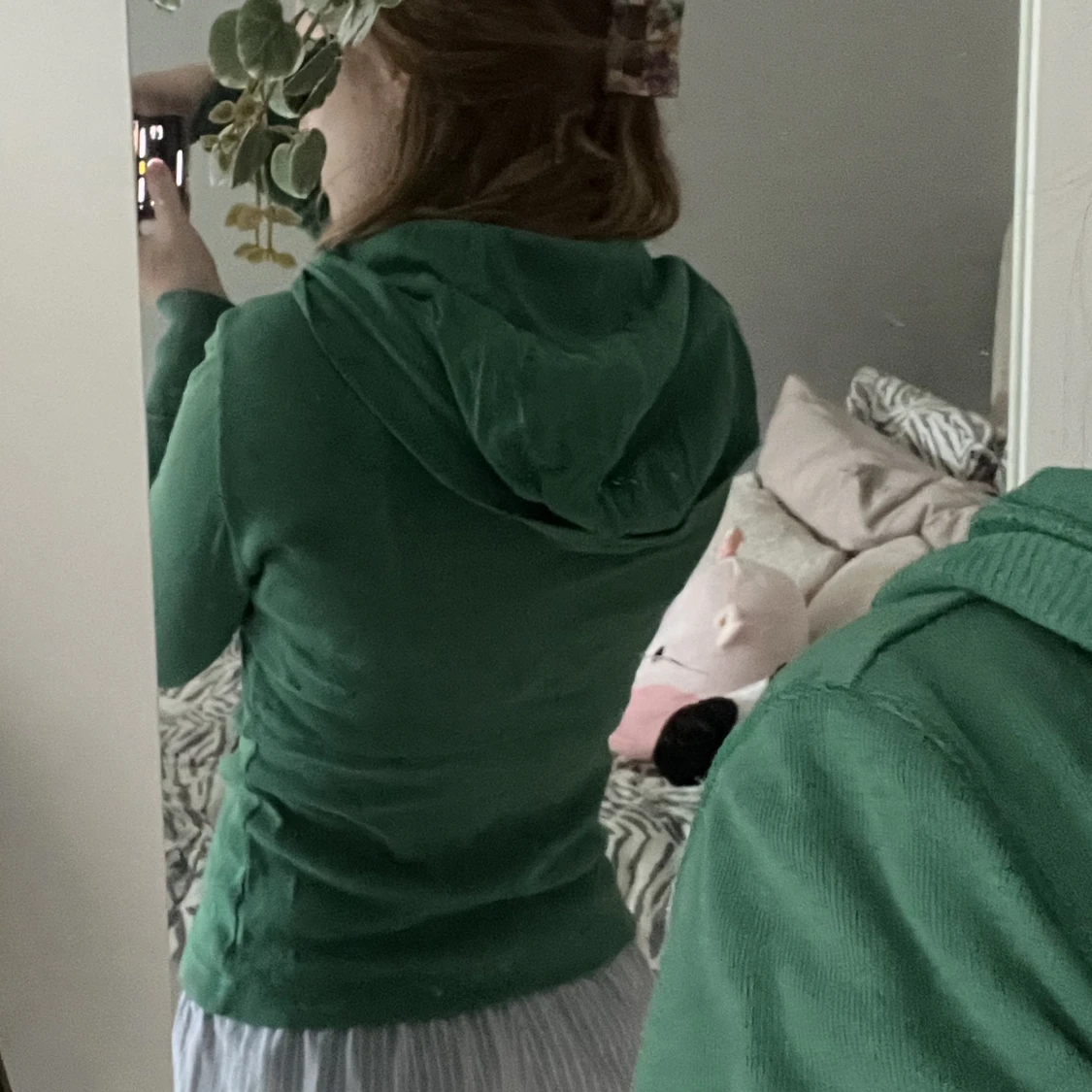 Grön hoddie - 91