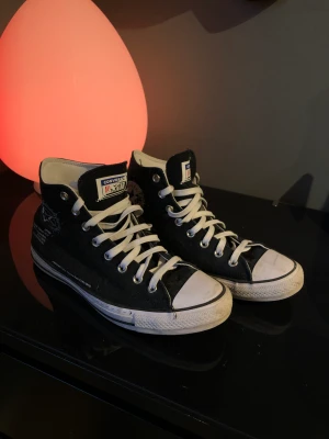 Converse All Star 44 - Använda, bra skick Nypris 800-900kr