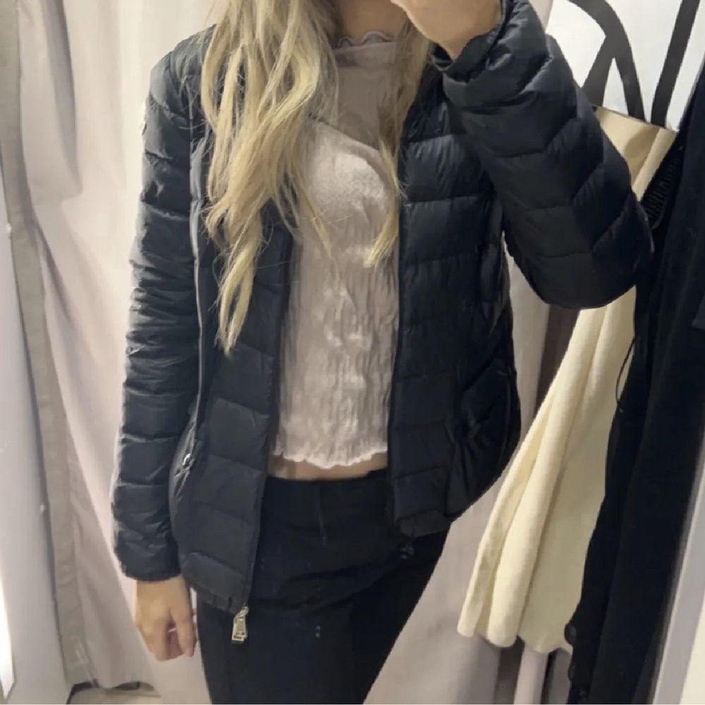 Moncler lans outlet jacka