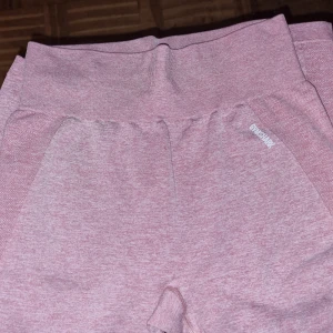 GYMSHARK  set - Som ny  Använd 2 gånger Str:M 