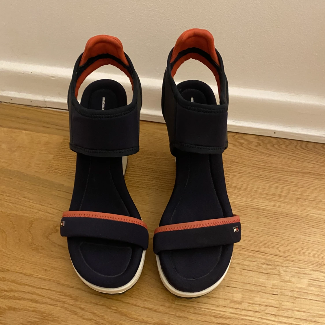 Tommy Hilfiger klackskor  - 90