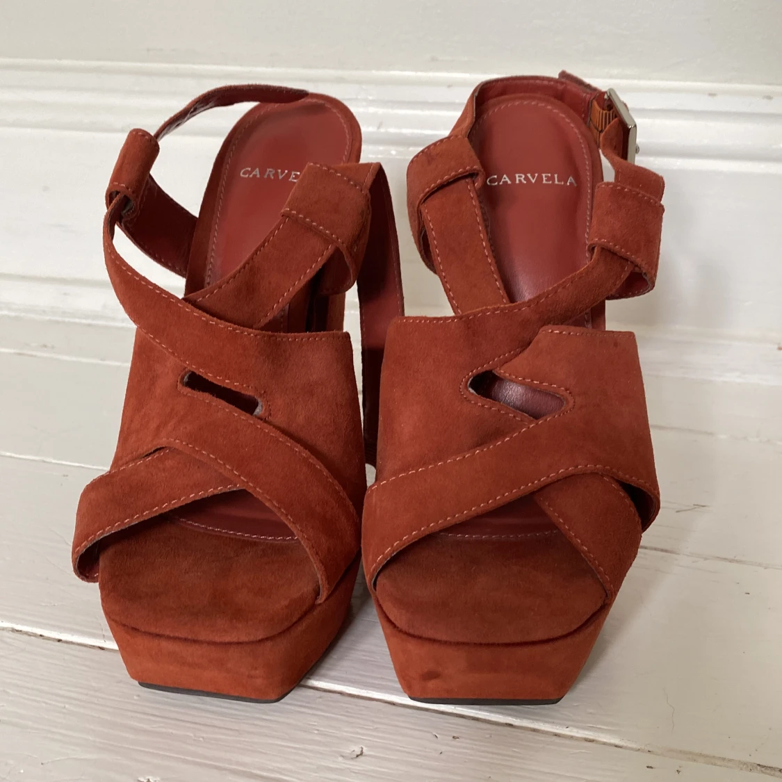 Helt nya klackar - 91