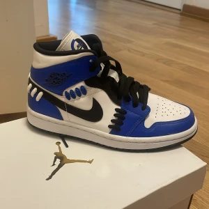 Jordans air 1 mid ”sisterhood” - Aldrig använd köpt för 2500kr